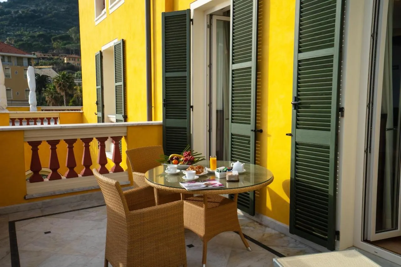 Villa Eva Beach Ventimiglia Hotel